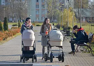 «Детей нужно везти в деревни, на дачи». Врач рассказал, как лечить аллергию