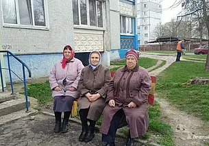 «Я еще лет семь после переезда плакала»