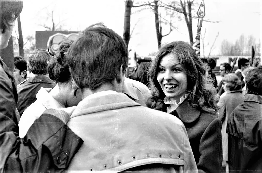 Улыбайтесь, и вам зачтется!. Могилев, Первомайская демонстрация, 1974 год.