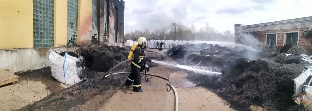 3 мая 2022 года в Могилеве горели отходы из резины на территории ООО «Донотон».