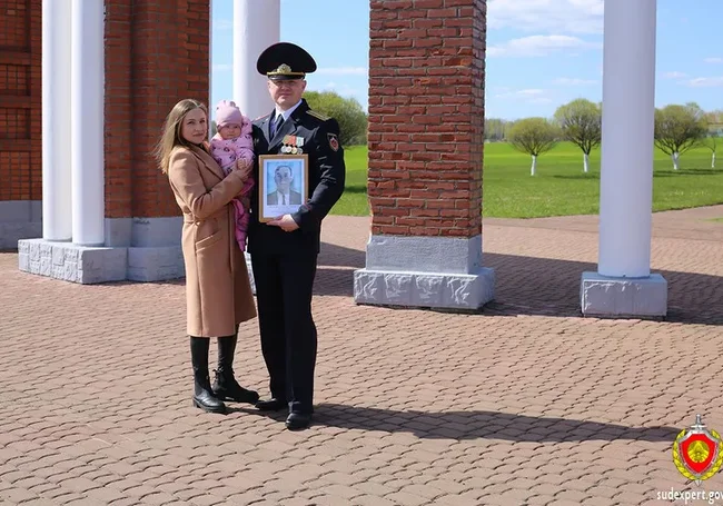 «Деревню сожгли, всех жителей угнали в концлагерь под Бобруйск»