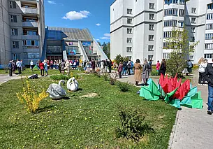 Неповторимая мелодия «Победного вальса» у могилевского Дома ветеранов