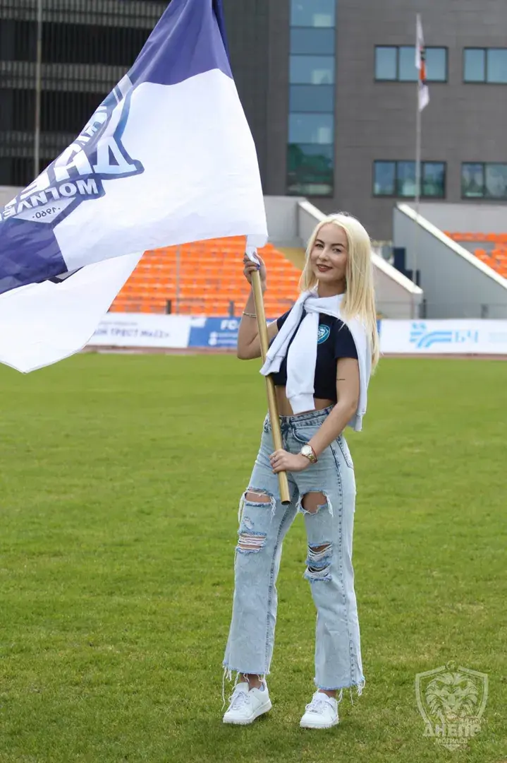 Футбол. Днепр - Торпедо-БелАЗ - 0:1. Могилев. Стадион Спартак. 7-й тур