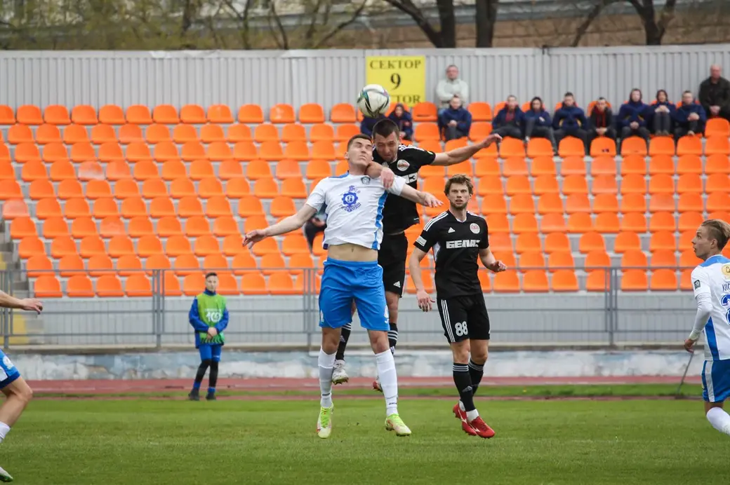 Футбол. Днепр - Торпедо-БелАЗ - 0:1. Могилев. Стадион Спартак. 7-й тур