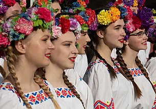 Уличные концерты среди недели проходят в центре Могилева. Заглянули на один из них