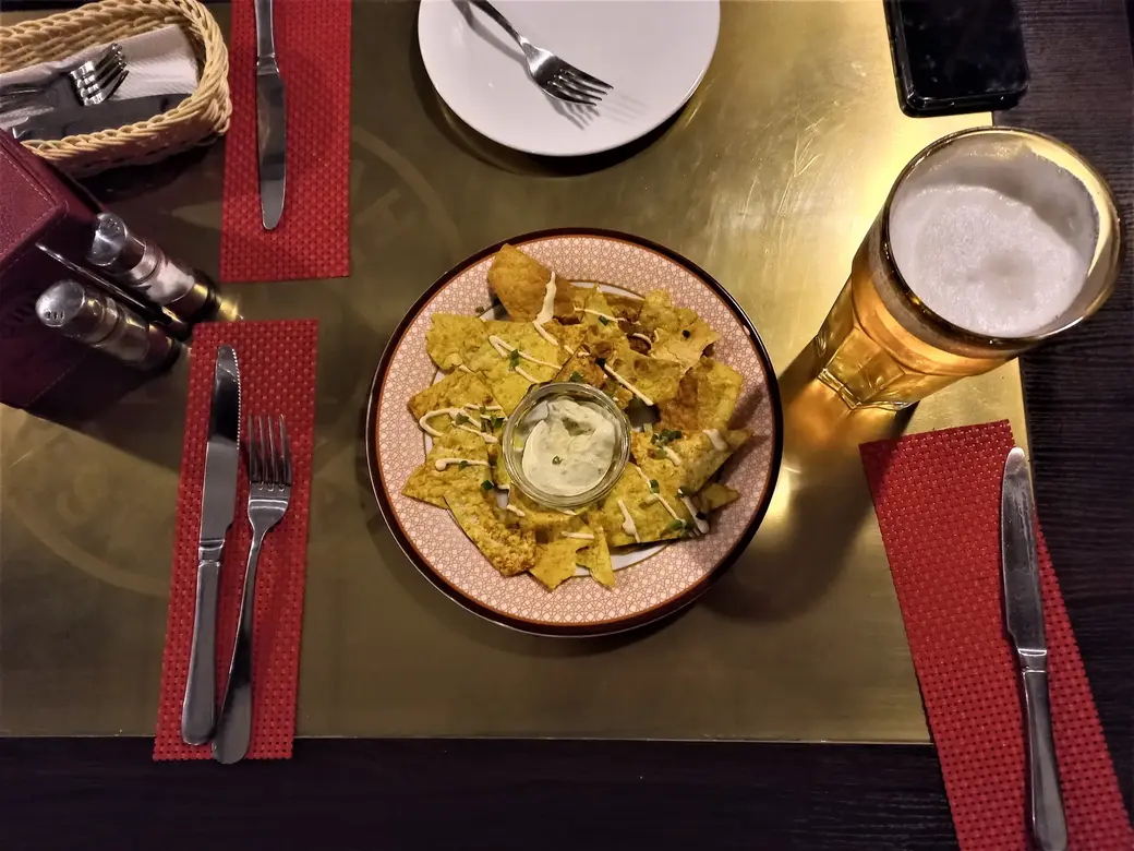 12.05.2022 г. Могилев, ресторан «101». Острые начос с дип-соусом «Тар-тар»