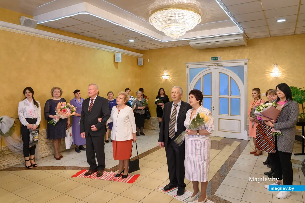 14.05.2022. Бобруйск. Чествование "золотых" молодоженов, вместе проживших 50 лет в отделе ЗАГС