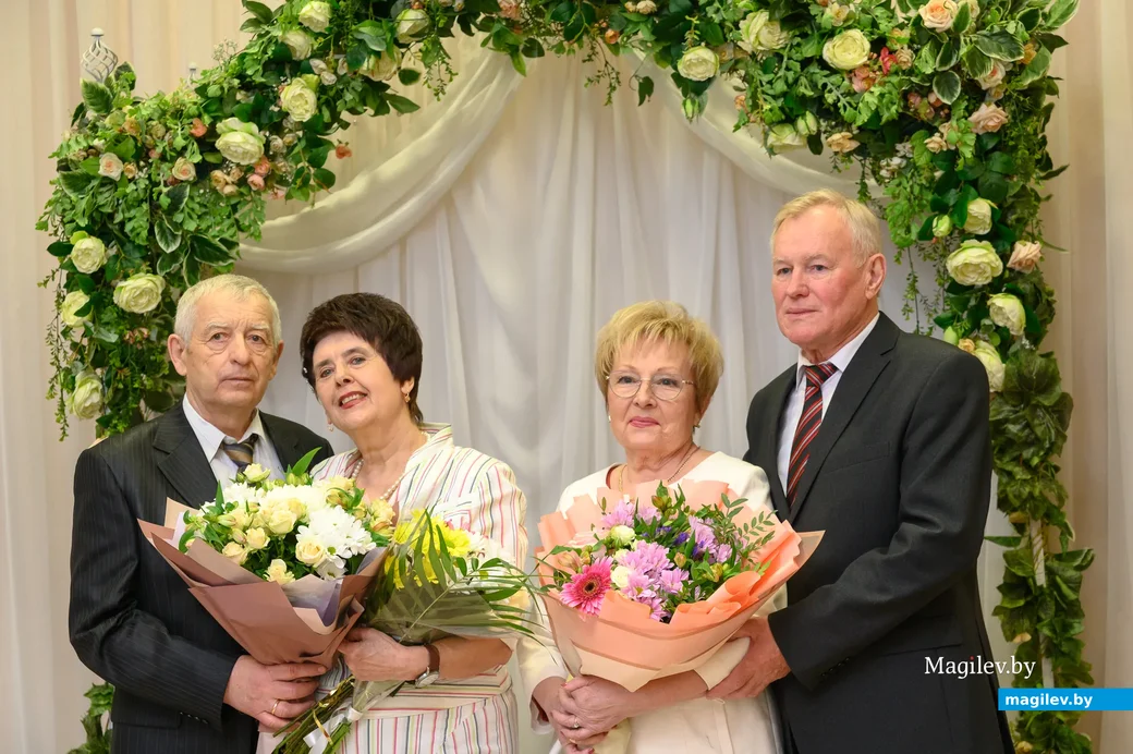 14.05.2022, Бобруйск. Чествование "золотых" молодоженов, вместе проживших 50 лет в отделе ЗАГС