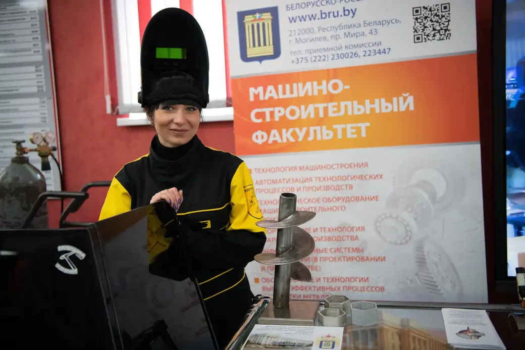 БРУ, Фестиваль науки. Выставка «Наука вчера и сегодня». Могилев, 19.05.2022 г.