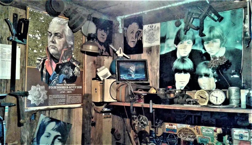 Фрагмент домашнего битловского музея Владимира Кутузова.