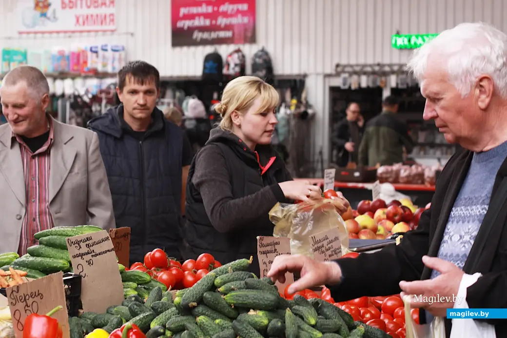 27 мая 2022 года. Торговля на центральном рынке Бобруйска.