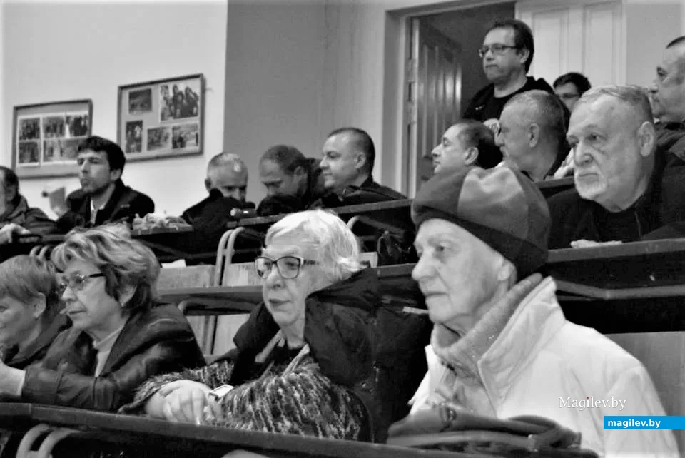2017-й год, Могилев, аудитория №301 второго корпуса БРУ. Вечер встречи могилевских