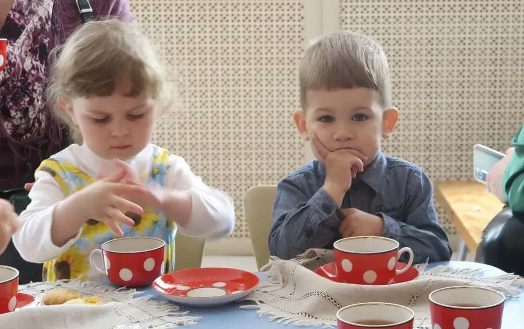 31.05.2022 г. Могилев, ясли-сад №46. Будущий Сократ и его серьезная подруга