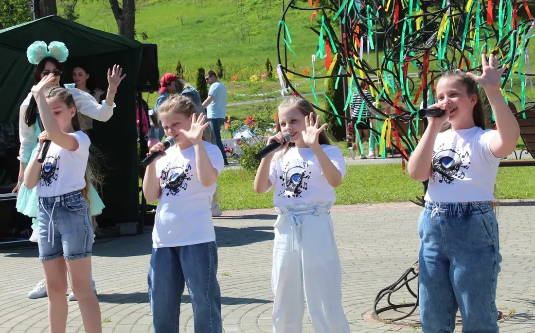 Праздник детства в парке Подниколья. Могилев. 1 июня 2022 год.