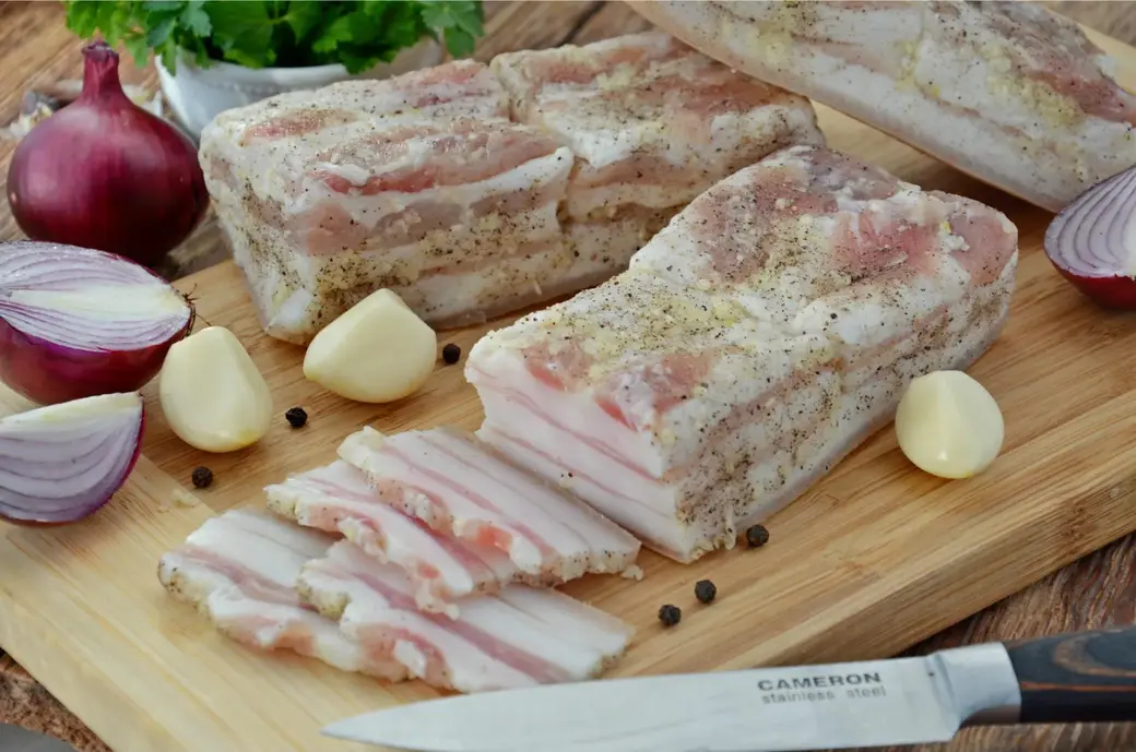 «Літоўская гаспадыня»: нарыхтоўваем сала. Солім правільна. Рэцэпты, якім не менш за 600 гадоў. Фотаздымак: what-to-cook.ru