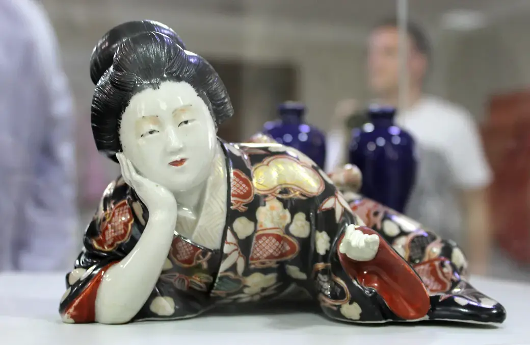 Выставка одежды и аксессуаров коллекции Анастасии Ковалевой. Музей Бялыницкого-Бирули. Могилев, июнь, 2022 год.