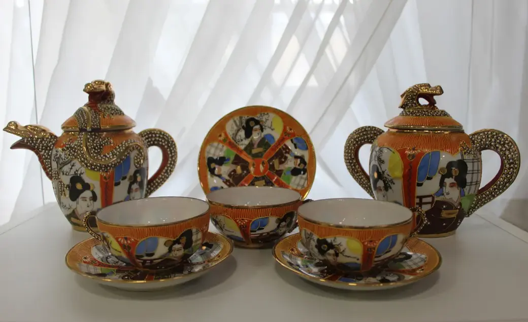 Выставка одежды и аксессуаров коллекции Анастасии Ковалевой. Музей Бялыницкого-Бирули. Могилев, июнь, 2022 год.