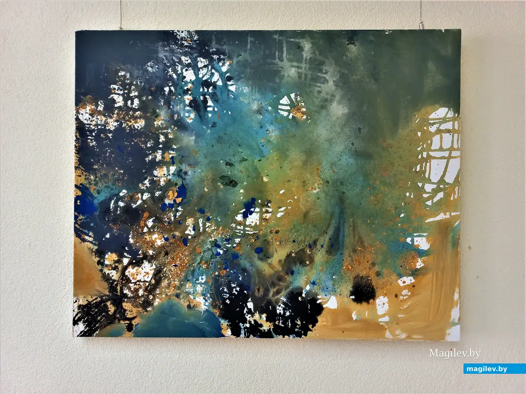 Работа Оксаны Евдокименко. Выставочный зал музея истории Могилева, 04.06.2022 года.