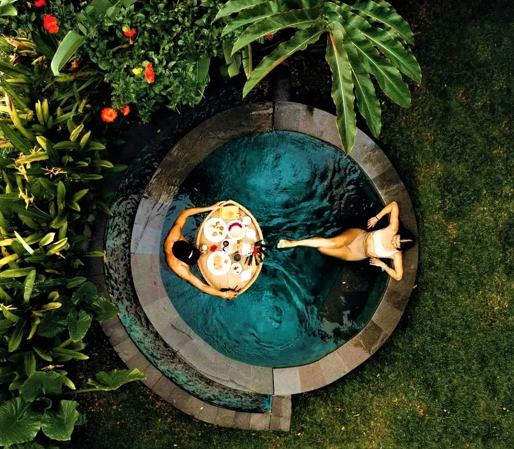 Индонезия, на острове Бали. Анастасии и Роману на острове из еды всего хватало