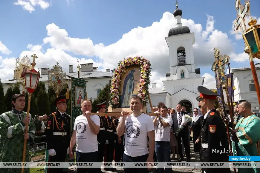 Полоцк, 5 июня 2022 года. Крестный ход в день памяти Евфросинии Полоцкой.