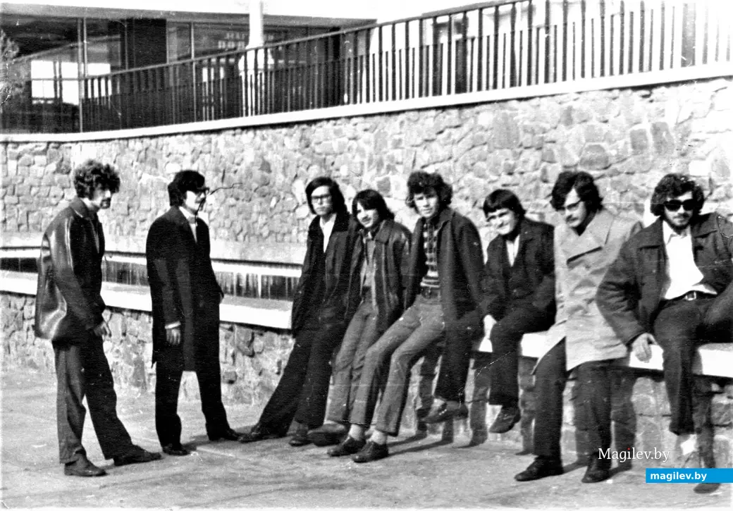 Институтские друзья. Могилев, 1970-е годы.