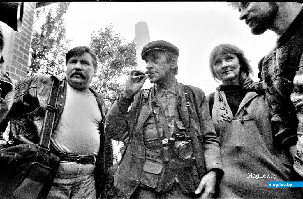 Мирон Щудло с друзьями. 1990-е годы.