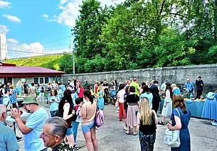 Зрители вдруг услышали дыхание города. И увидели его цвет