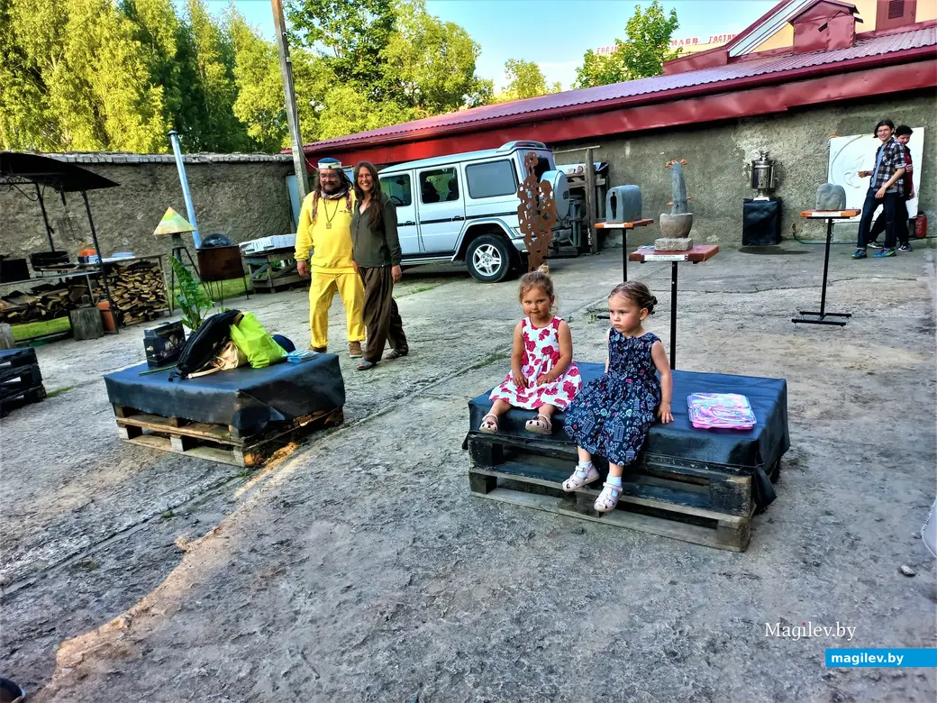 Выставка Игоря Адамовича «Город». Могилев, галерея Андрея Воробьева, 10.06.2022 года.