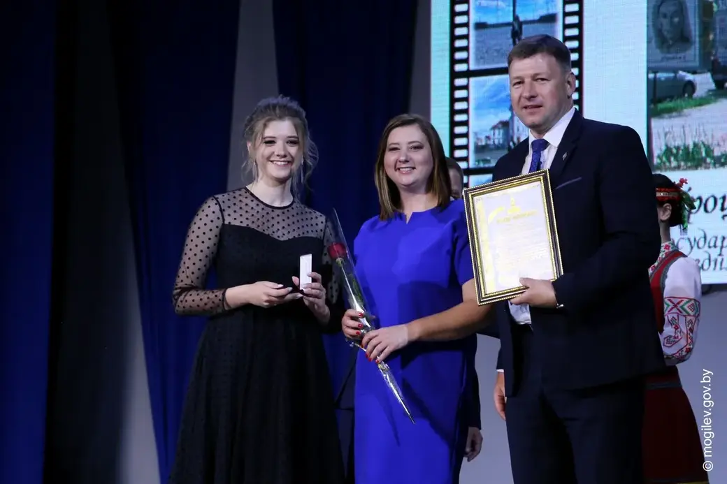 10.06.2022 г. Могилев. Чествование выпускников-медалистов