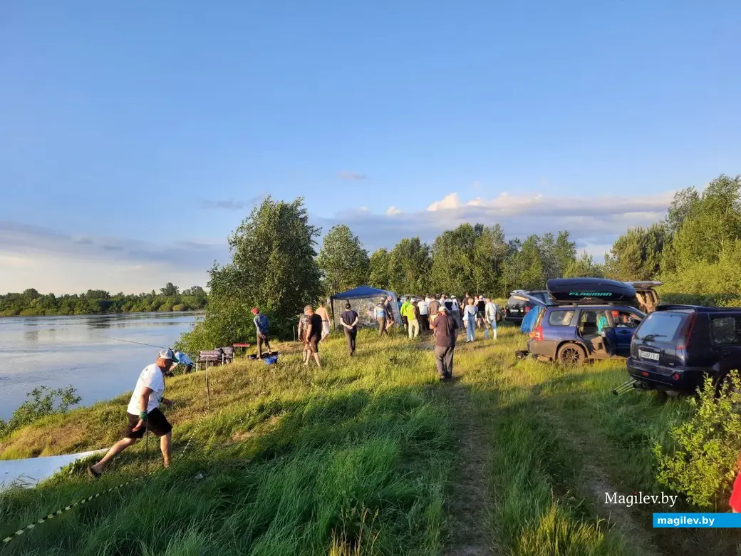 11 июня 2022 года. Суточный тандем по спортивному лову рыбы фидером на реке Березина.