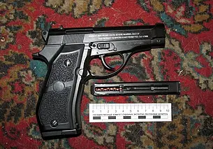 В Могилеве пьяный мужчина стрелял в подростков из пневматики