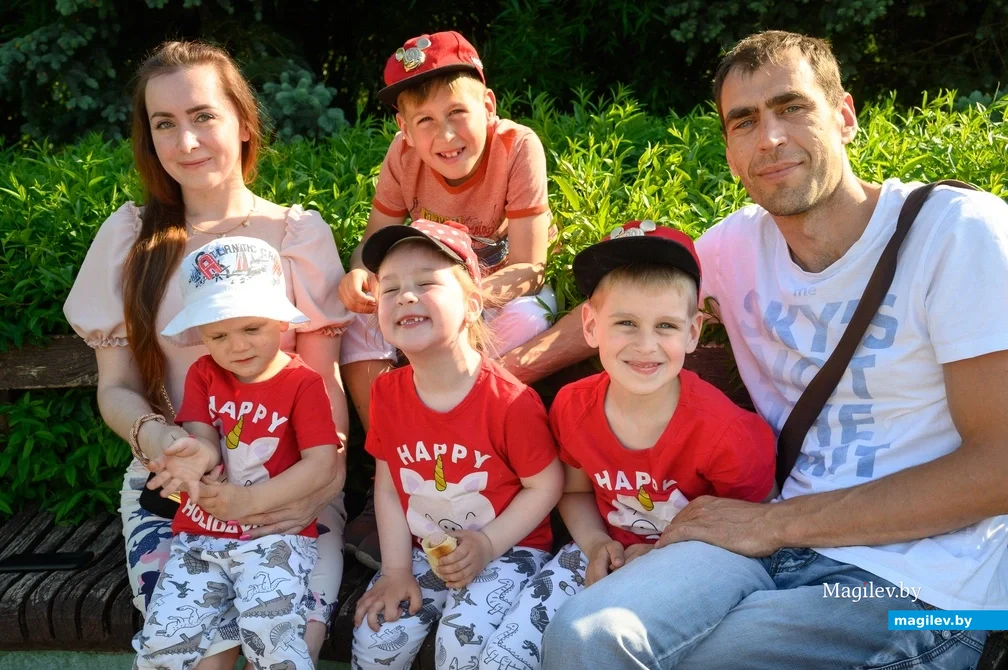 08.06.2022. Бобруйск. Многодетная семья