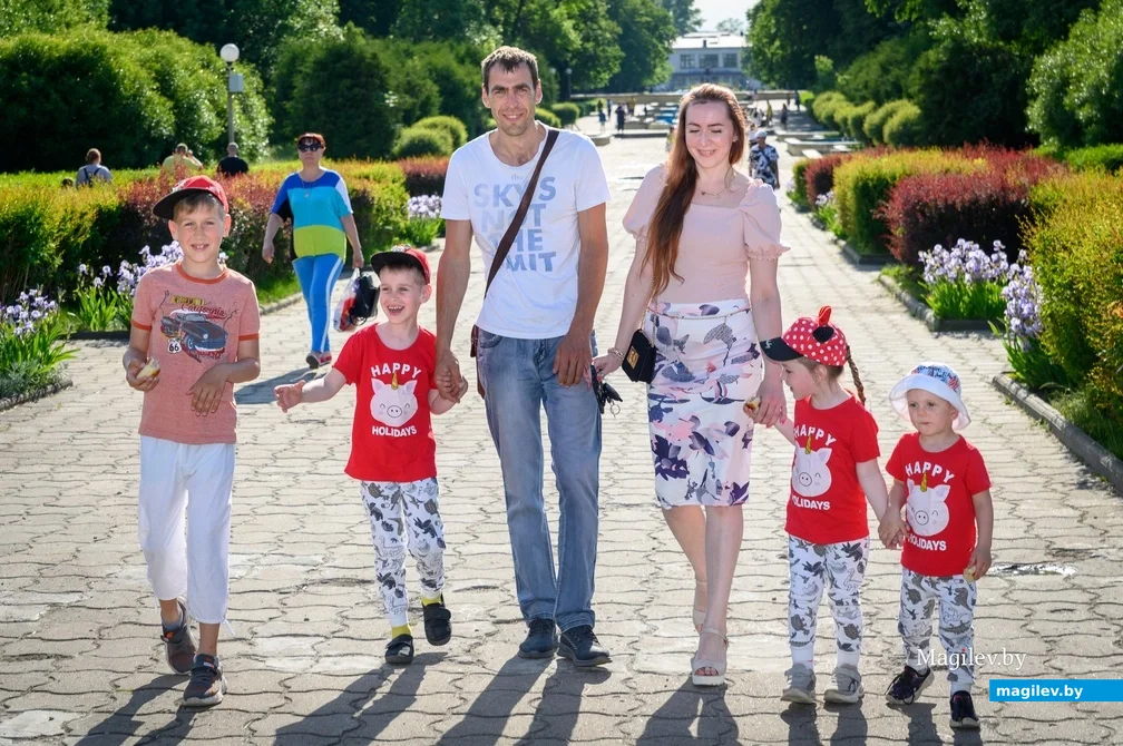 08.06.2022. Бобруйск. Многодетная семья