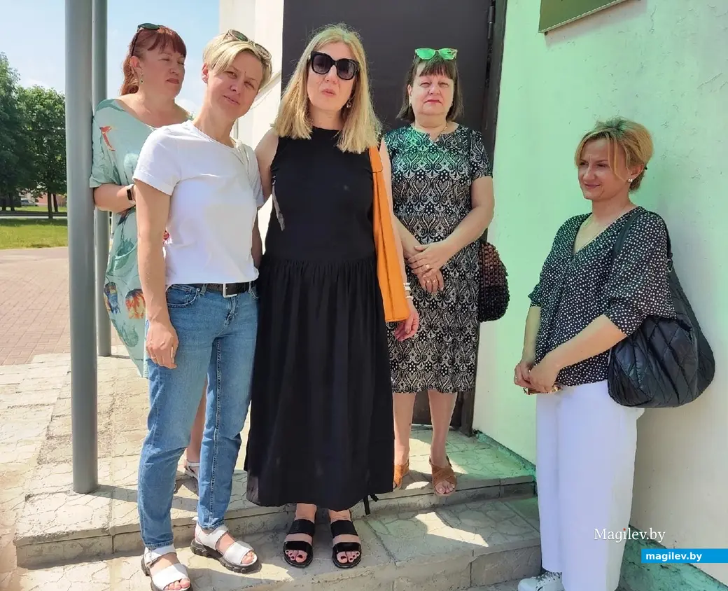 Кафедра літаратуры і мовы на пахаванні Яраслава Клімуця. 20.06.2022.