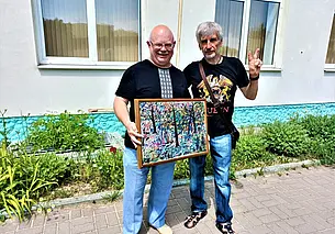 Картина маслом. В худшем случае получится «Черный квадрат» как у Малевича