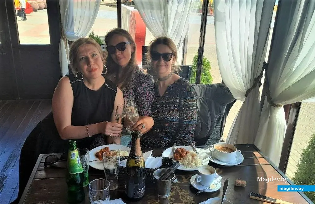 23.06.2022 г. Могилев, площадь Славы, кафе «Тандыр». «Гамарджоба, генацвале!»