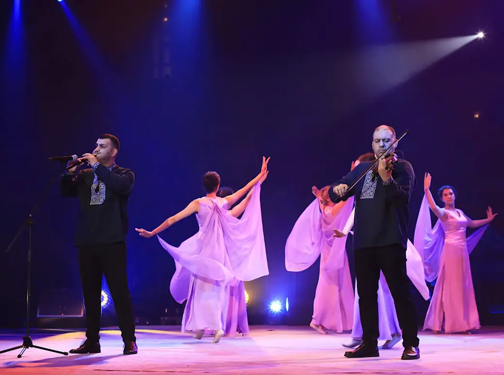 24 июня 2022 года. Торжественное открытие и гала-концерт фестиваля «Венок дружбы» в Бобруйске.