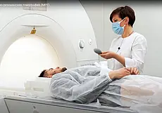 Можно ли проходить МРТ, если установлены зубные импланты и кому назначают МРТ с контрастом? Отвечает врач А-Клиники Могилева