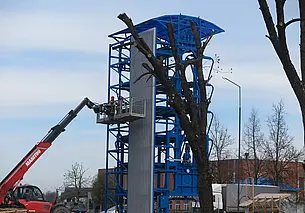 Еще одна «парковка-железяка» появилась в Могилеве – на этот раз на Королева. Фотофакт