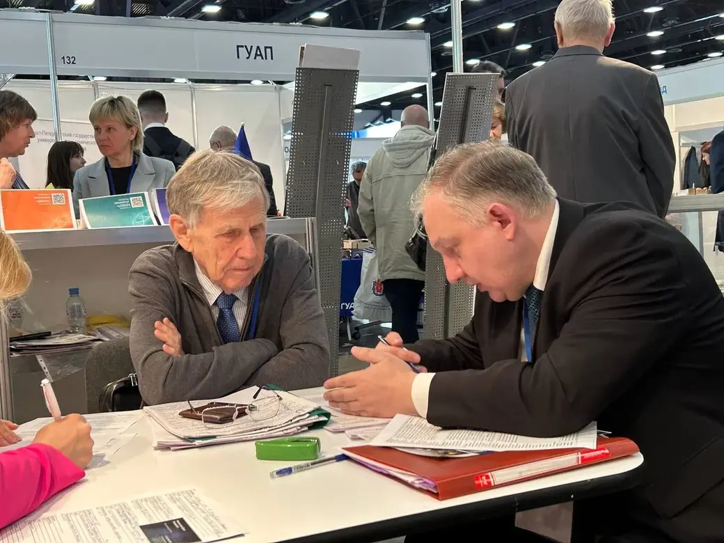 БРУ стал участником международной выставки в Санкт-Петербурге. Фото: bru.by