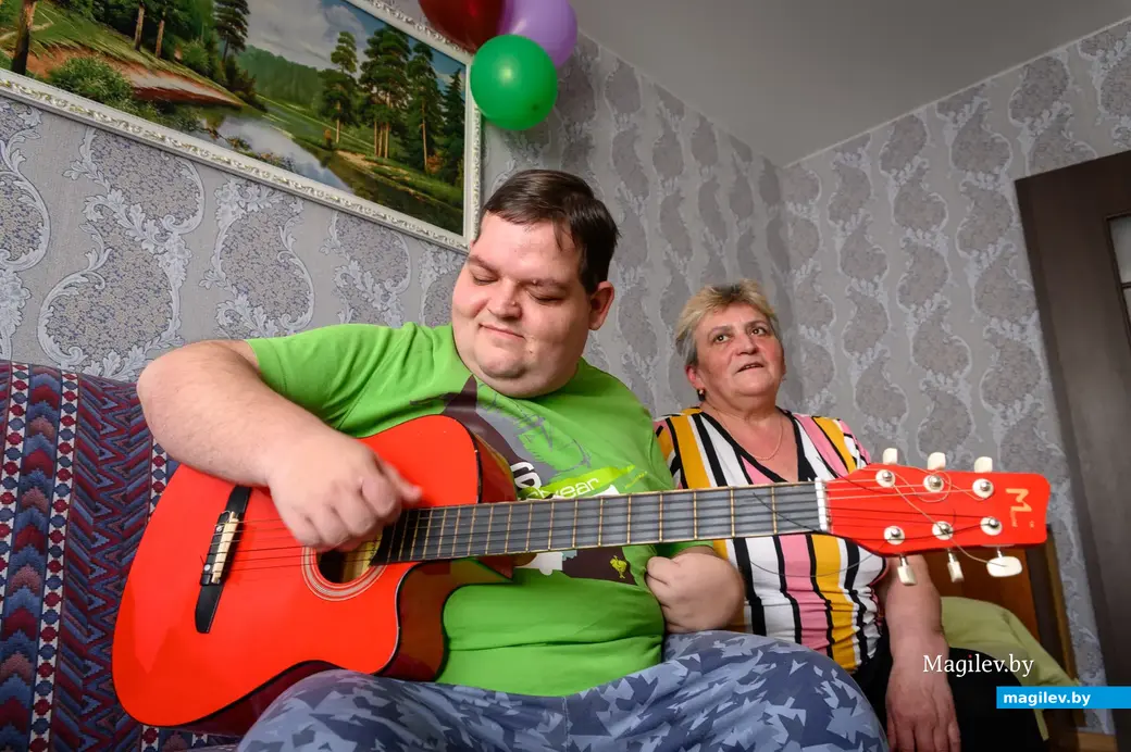 06.04.2023. Звездный проезд. Инвалид с детства Виталий