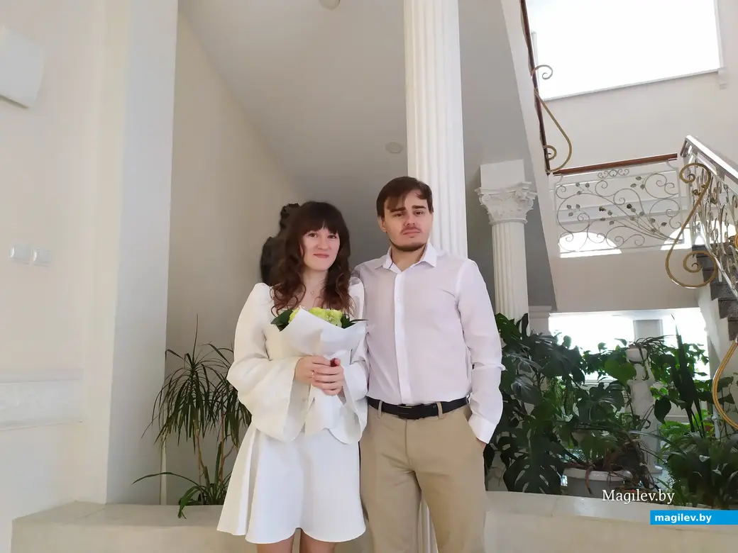 Решение пожениться родилось само собой.