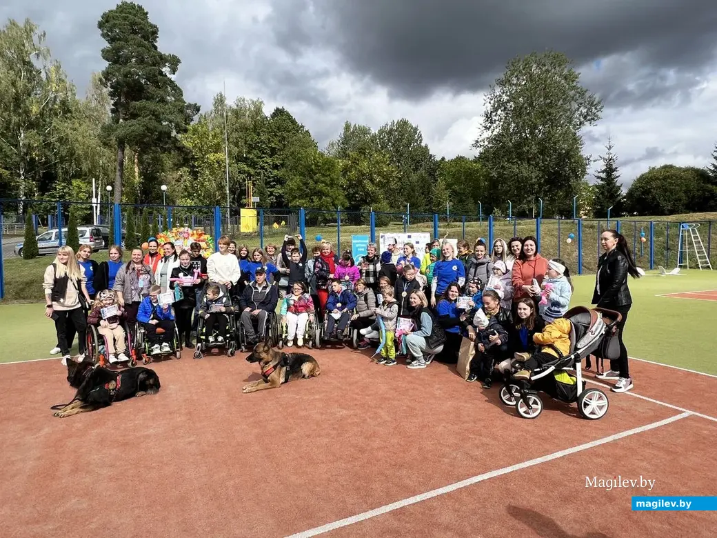 «Сейчас, наверное, уже и сосчитать не смогу, сколько всевозможных праздников и мероприятий мы провели, где побывали».