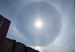 Вчера днем могилевчане заметили солнечное гало. Фотофакт