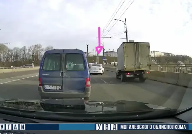 В Могилеве водитель сумел уйти от столкновения благодаря хорошей реакции