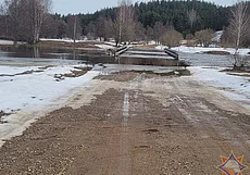 Дороги в Мстиславском, Славгородском, Чаусском и Хотимском районах скрылись под водой