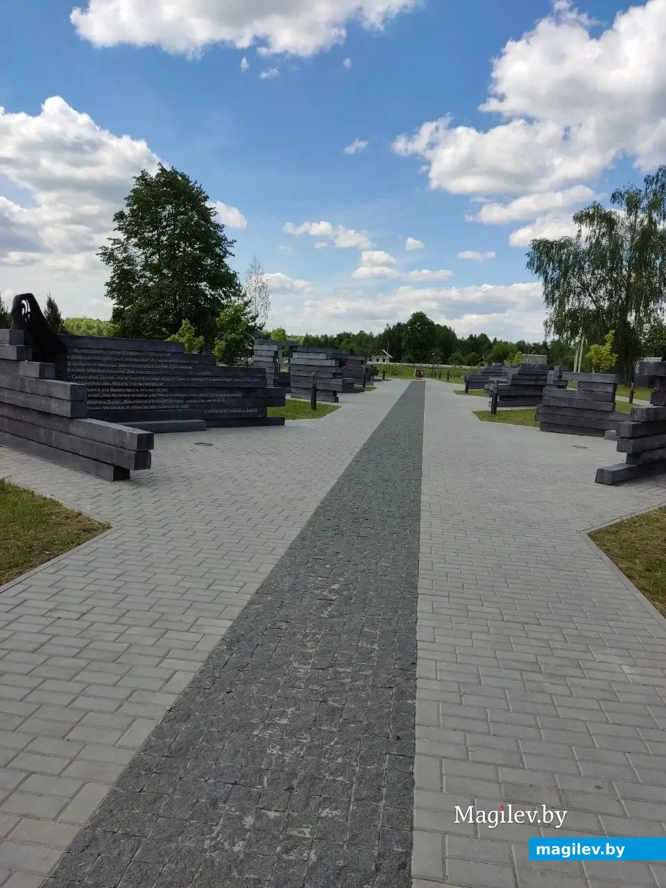 Деревня Борки Кировского района, мемориальный комплекс «Памяти сожженных деревень Могилевской области». 5.06.2022 г.