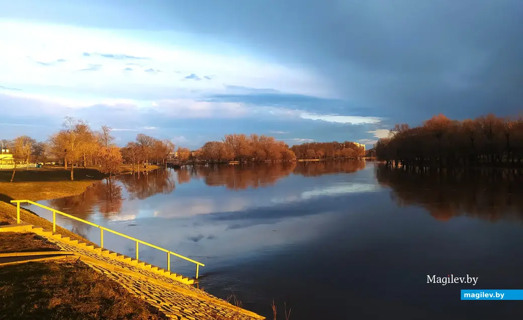 Разлив Днепра. 26 марта 2023 года.