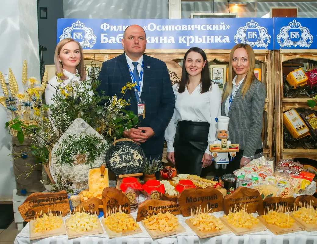 Во время конкурса профмастерства «Сырная корона». Фото: babushkina.by