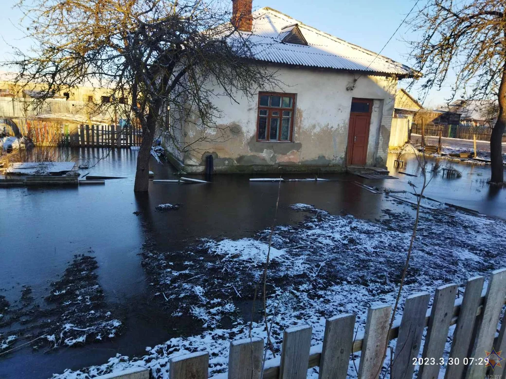 Фото: г. Кричев, улица Коммунистическая. МЧС